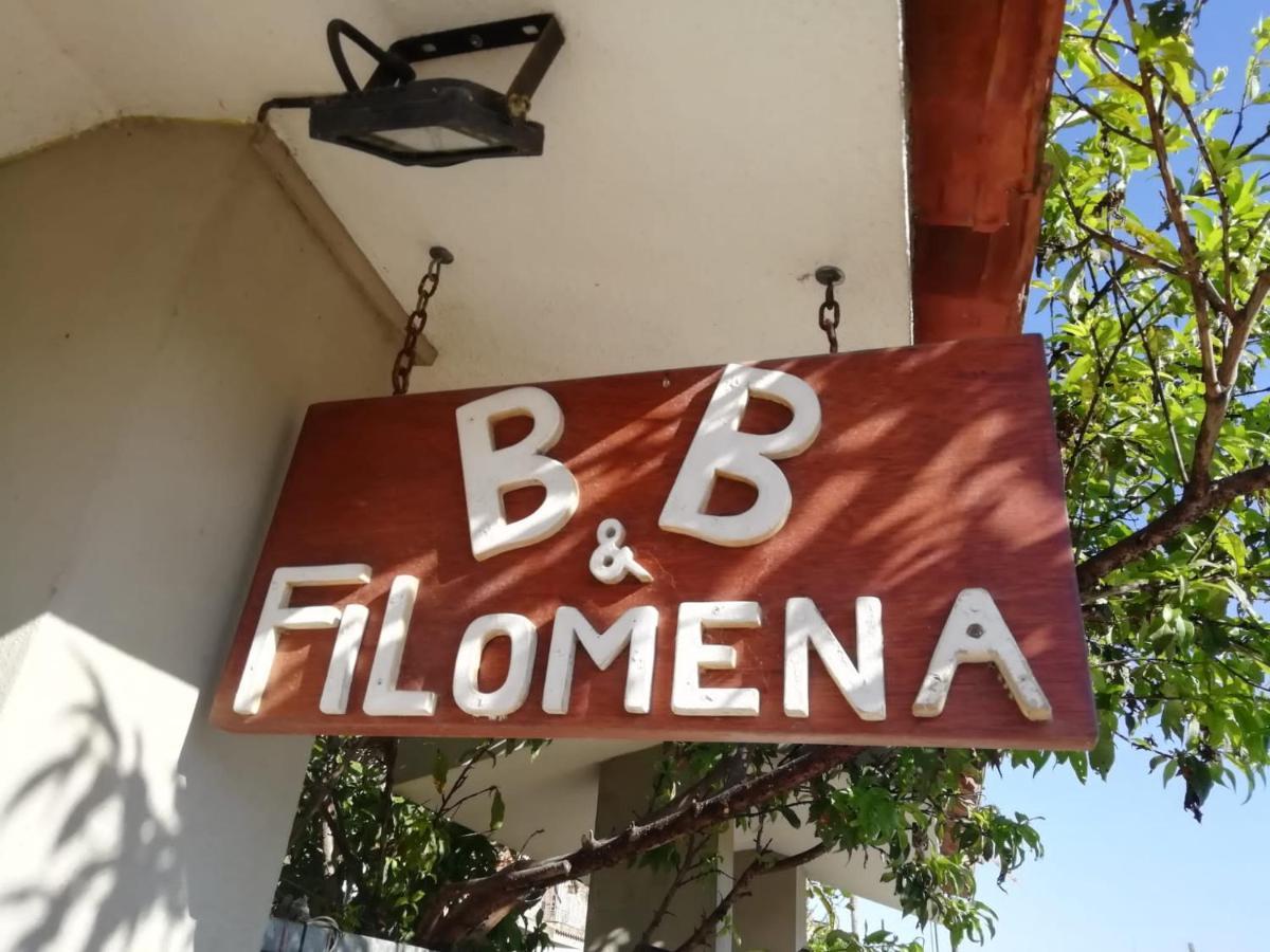 B&B Filomena Santa Giusta Eksteriør bilde