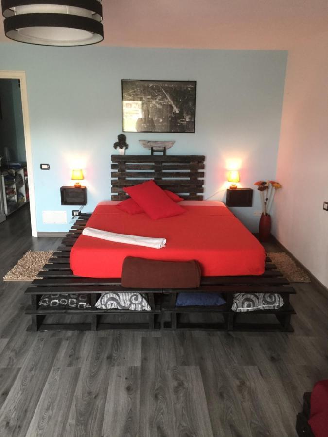 B&B Filomena Santa Giusta Eksteriør bilde